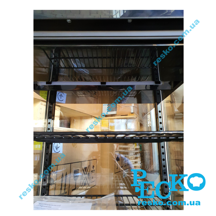 Шкаф холодильный EWT INOX RT98B black витрина барная настольная черная