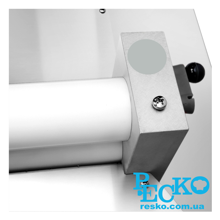 Тісторозкатка GGM Gastro TP30D-N для піци електрична професійна дві пари валків