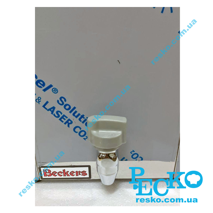 Фритюрница Beckers FB 8 LT с краном электрическая профессиональная 8 л