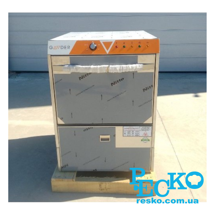 Посудомийна машина Gooder BY.500 зі зл. насосом фронтальна професійна барна