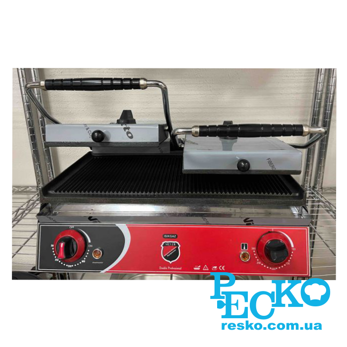 Гриль контактный Silver 2133 прижимной профессиональный ребристый