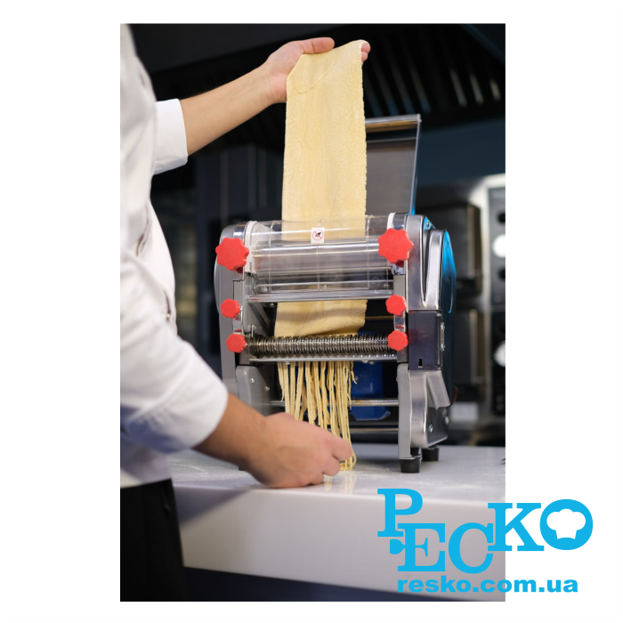 Тісторозкатка-лапшерізка Hurakan HKN-NM200W електрична для локшини