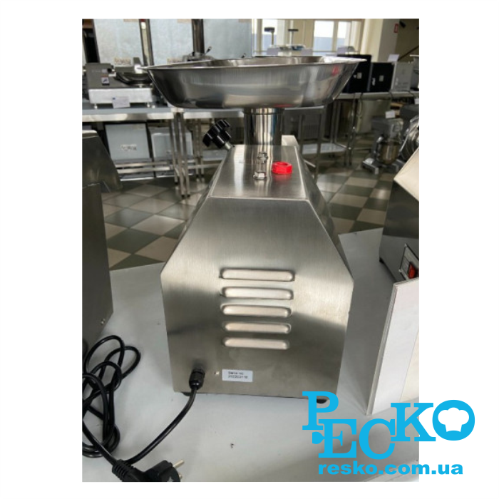 Мясорубка Frosty TK-12 Enterprise профессиональная электрическая промышленная 150 кг/час