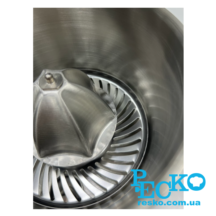 Соковитискач Hurakan HKN-AGRL професійний, електричнмй для цитрусів (апельсинів, грейпфрутів)