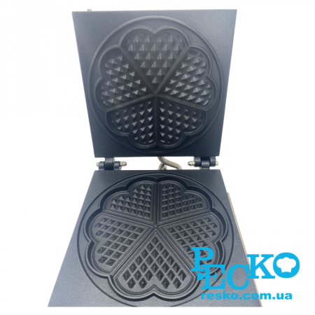 Вафельница GoodFood WB1FL профессиональная для сердец