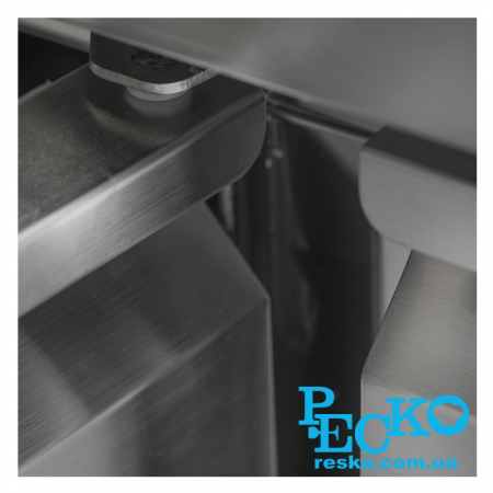 Стіл холодильний Hurakan HKN-GXSN3ТN тридверний